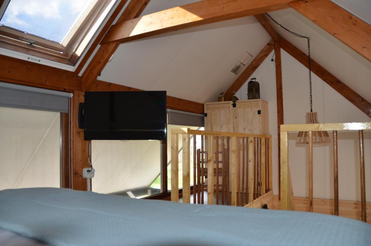 Molkwerum 'It Mearke Bed & Breakfast エクステリア 写真